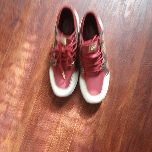 Michael Kors wedges - Picture 2 of 3